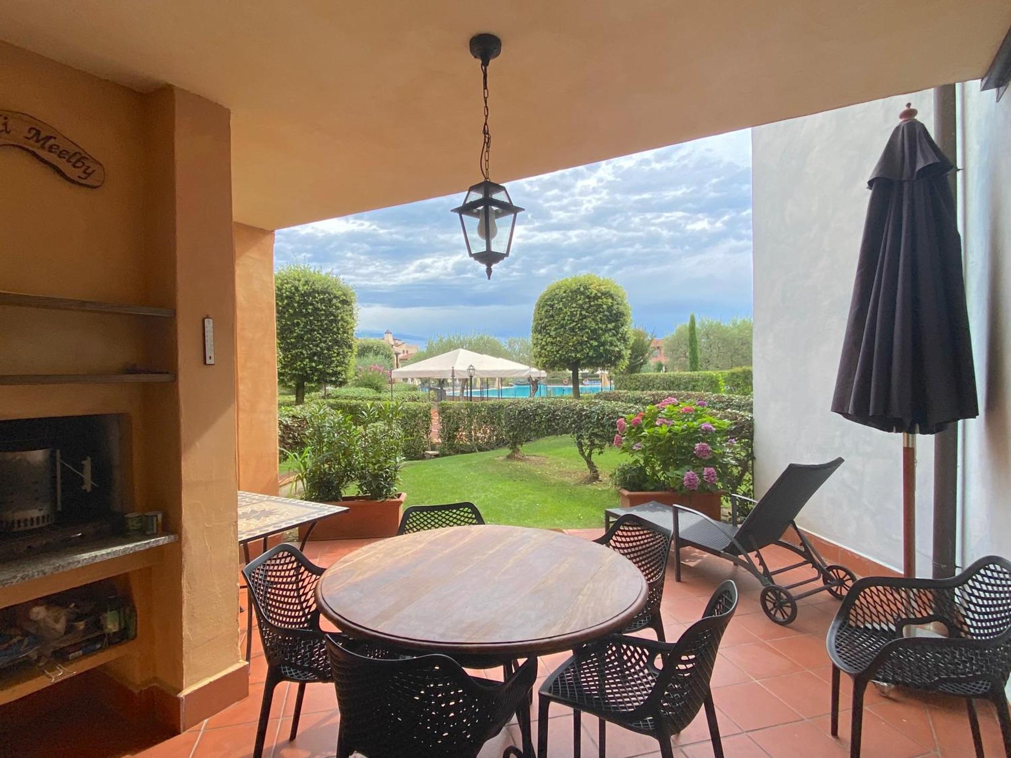 Resort Garda Village 3*
