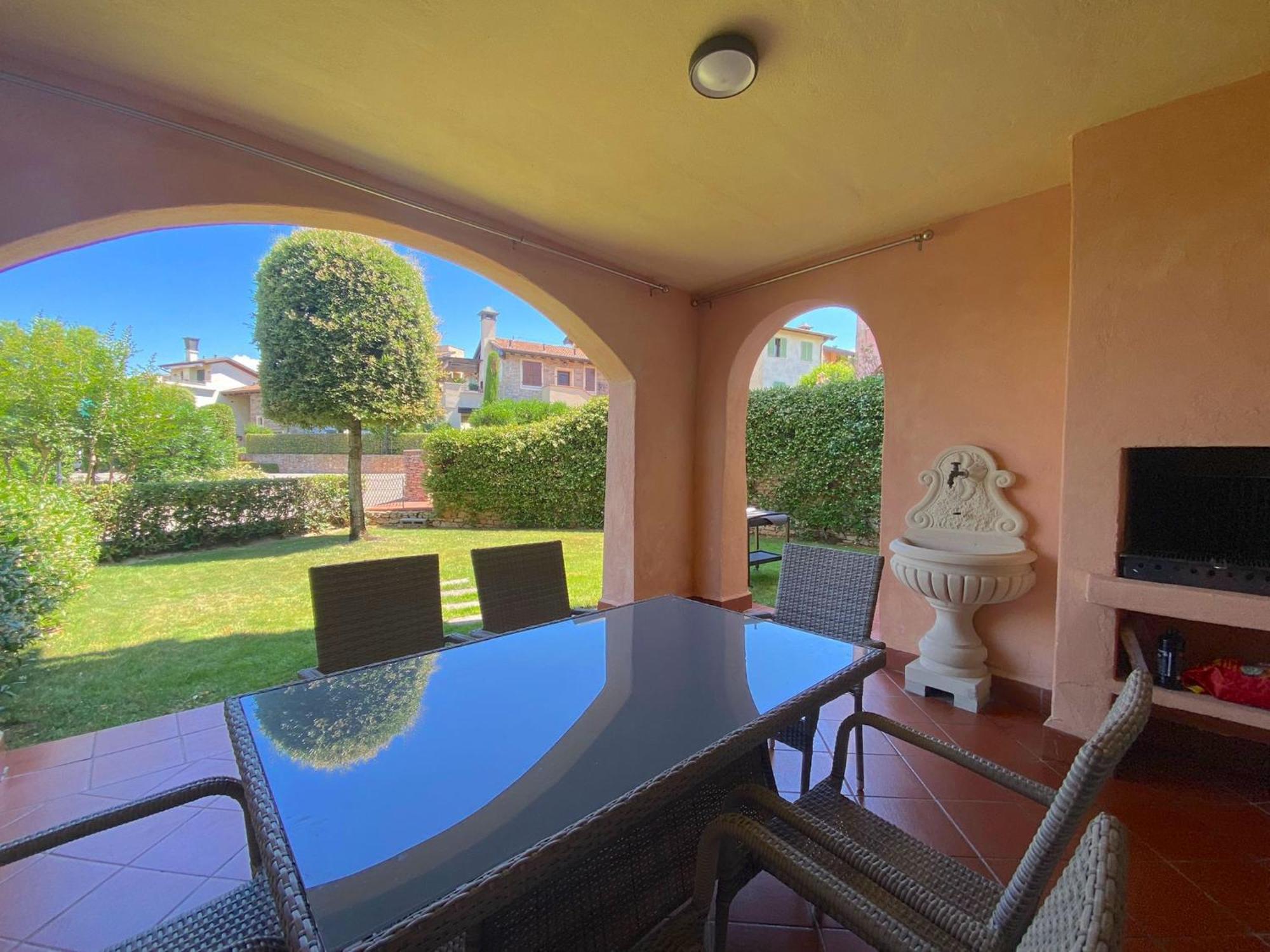 Resort Garda Village 3*