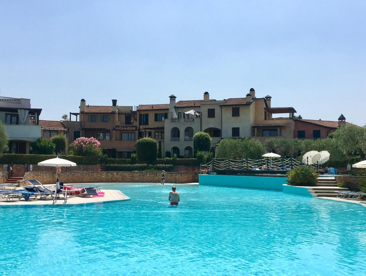 Garda Village